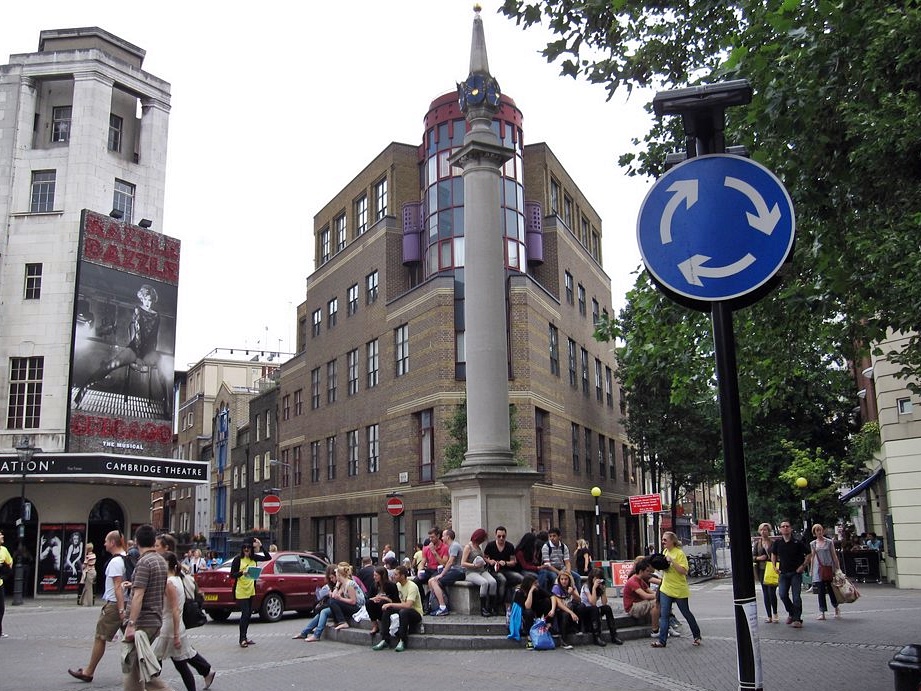 The Cock and Pye Ditch (aka Marshland Ditch) - Seven Dials in Covent Garden was once once wasteland and the scene of the first appearance of the Great Plague