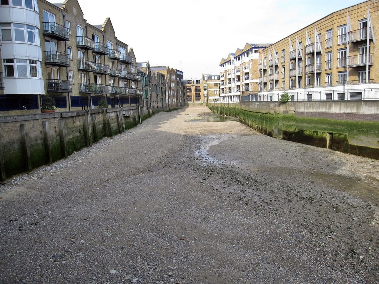 Picture of Limekiln Dock the mouth of the Black Ditch in Limehouse